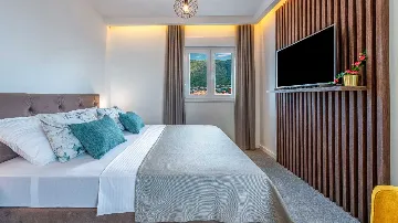 Modern Two-Bedroom Retreat Dubrovnik