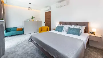 Modern Two-Bedroom Retreat Dubrovnik