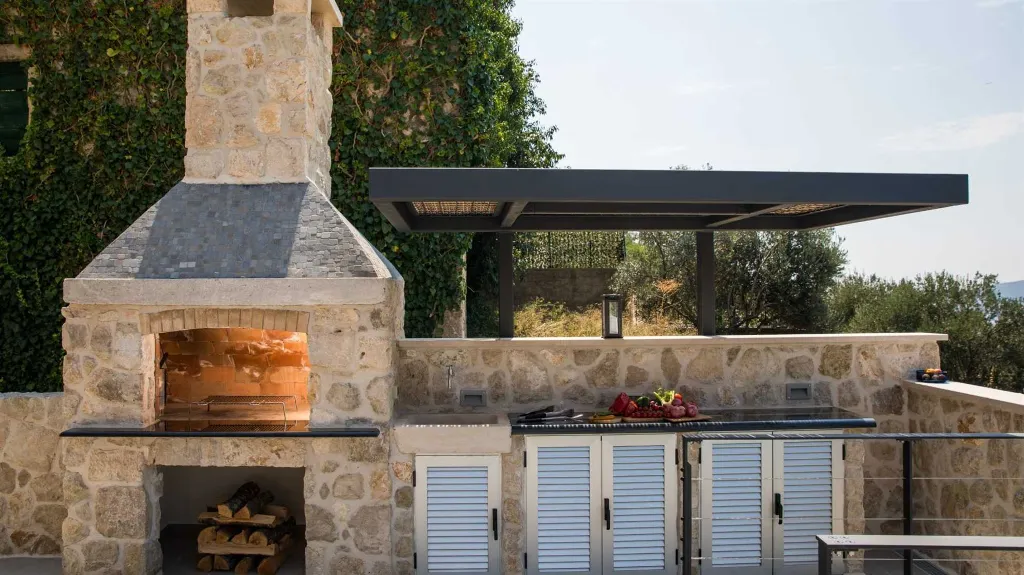 Brsecine Villa with Private Pool and Sea Views