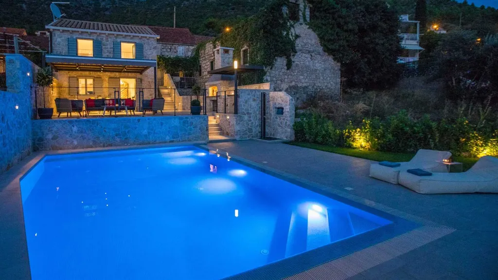Brsecine Villa with Private Pool and Sea Views