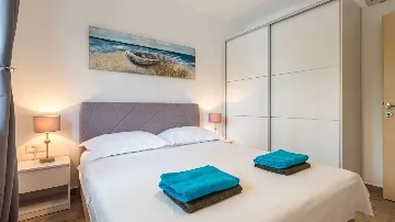 One-Bedroom Apartment with Terrace in Dubrovnik