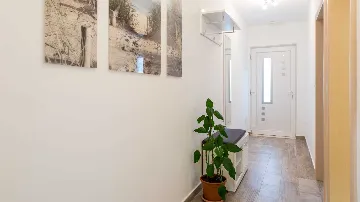 One-Bedroom Apartment with Terrace in Dubrovnik