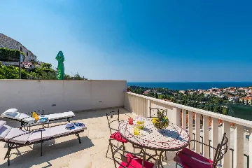 Dubrovnik Sea View Apartment with Terrace