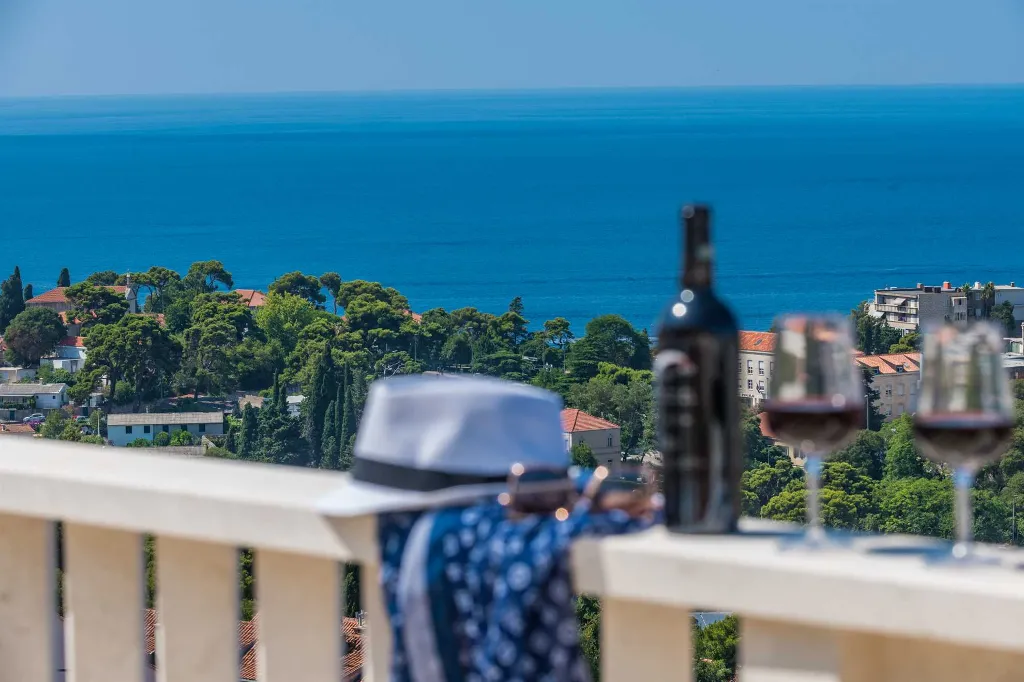 Dubrovnik Sea View Apartment with Terrace