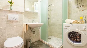 2-Bedroom Apartment in Lapad, Dubrovnik