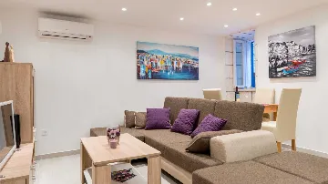 Two-Bedroom Apartment in Dubrovnik Old Town