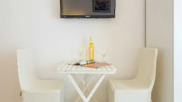 Studio Apartment with Sea View in Dubrovnik