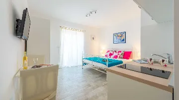 Studio Apartment with Sea View in Dubrovnik