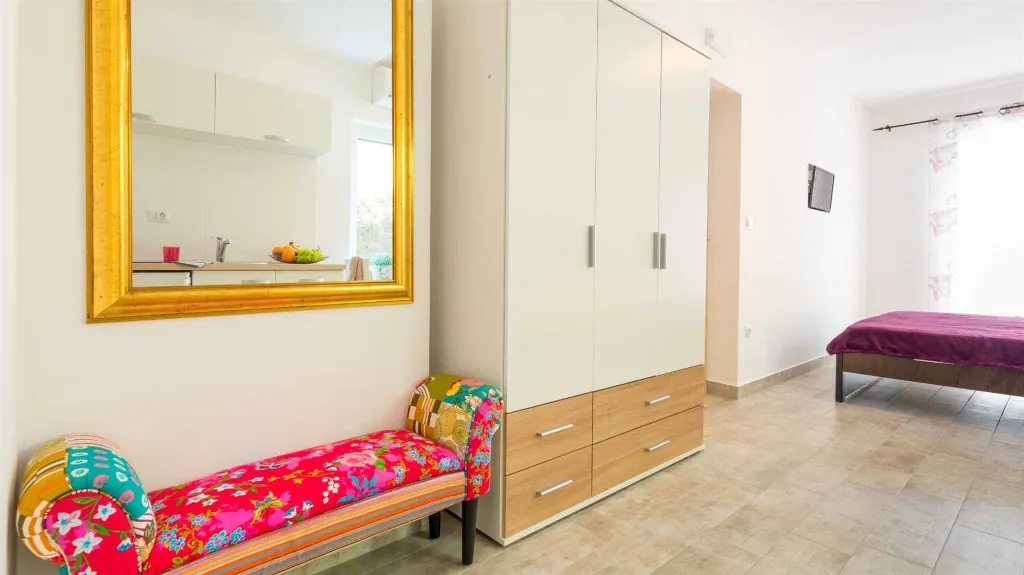 Dubrovnik Studio Apartment with Bay-View Terrace
