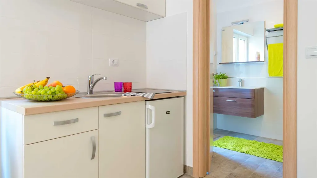 Dubrovnik Studio Apartment with Bay-View Terrace