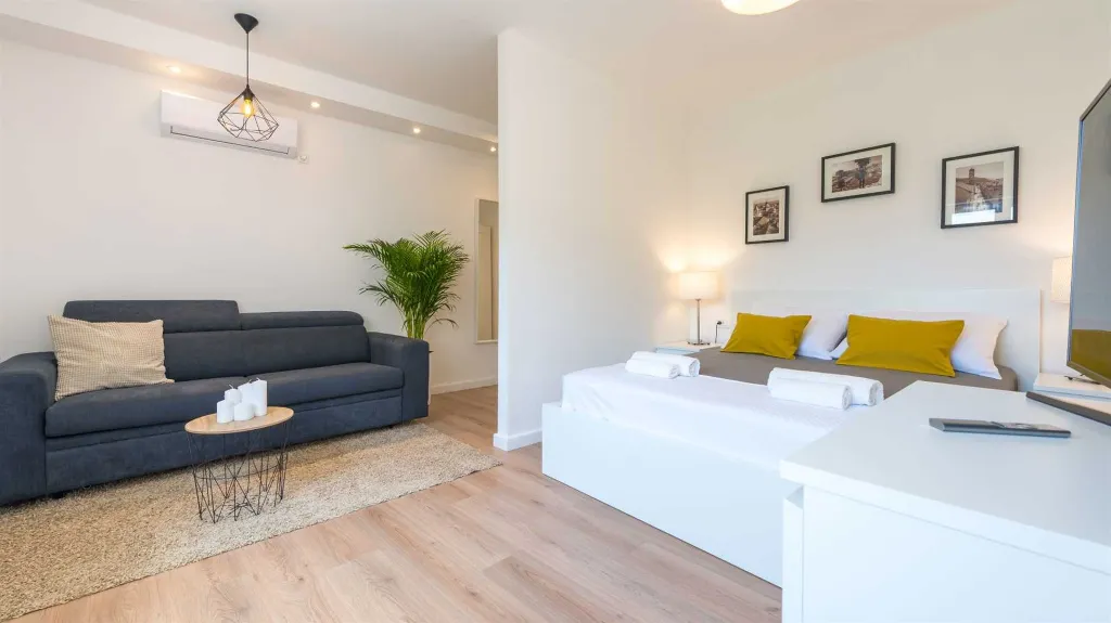 One-Bedroom Apartment with Terrace in Dubrovnik