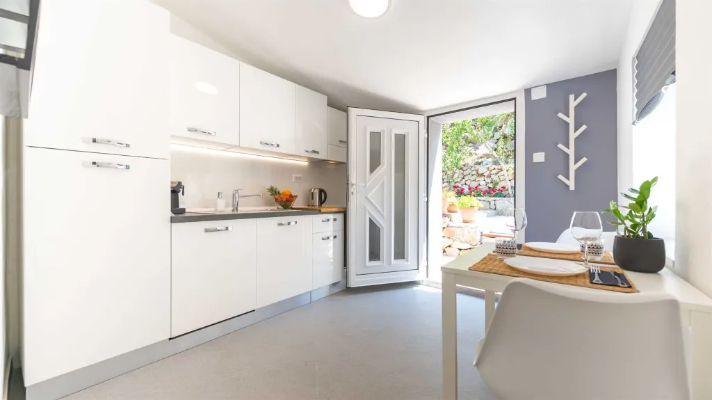 One-Bedroom Apartment with Terrace in Dubrovnik