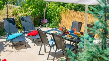 One-Bedroom Apartment with Terrace in Dubrovnik