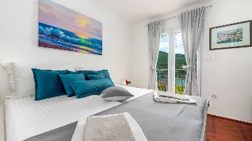 Two-Bedroom Apartment with Sea Views in Mokošica