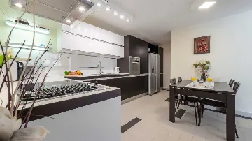 Two-Bedroom Apartment with Sea Views in Mokošica