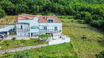 Two-Bedroom Apartment with Sea Views in Mokošica