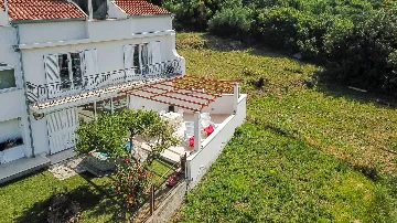 Two-Bedroom Apartment with Sea Views in Mokošica