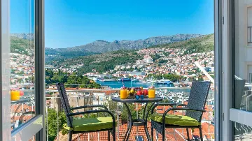 Dubrovnik 1-Bedroom Apartment with Sea View
