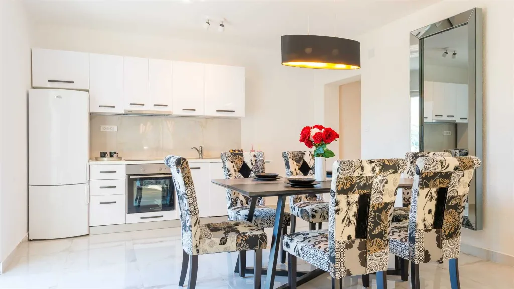 Dubrovnik 1-Bedroom Apartment with Sea View