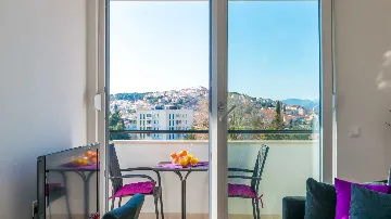 Two-Bedroom Apartment in Dubrovnik with Sea View