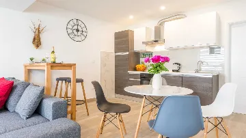 One-Bedroom Apartment in Dubrovnik with Parking