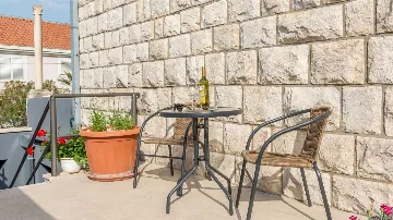 One-Bedroom Apartment in Dubrovnik with Parking
