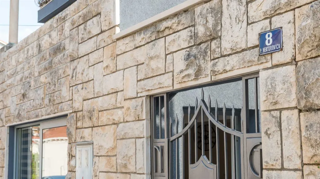 One-Bedroom Apartment in Dubrovnik with Parking