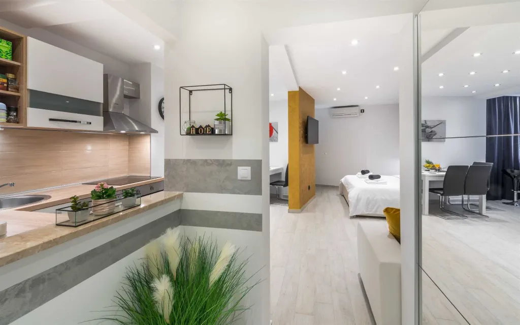 Sea-View Studio Apartment in Dubrovnik