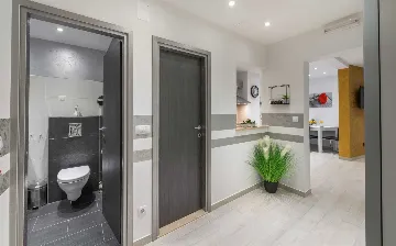 Sea-View Studio Apartment in Dubrovnik