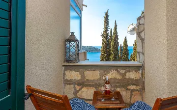 Sea-View Studio Apartment in Dubrovnik