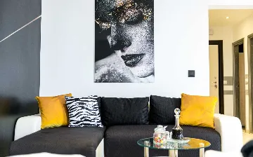 Sea-View Studio Apartment in Dubrovnik