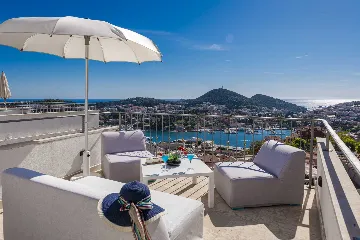 1-Bedroom Apartment with Sea View in Dubrovnik