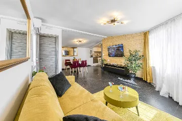 1-Bedroom Apartment with Sea View in Dubrovnik