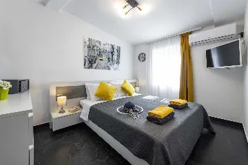 1-Bedroom Apartment with Sea View in Dubrovnik