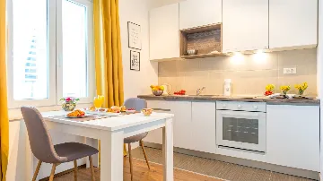 Studio Apartment with Sea View and Terrace in Dubrovnik