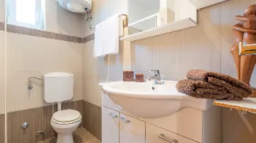 Studio Apartment with Sea View and Terrace in Dubrovnik