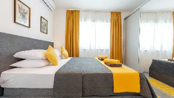 Two-Bedroom Apartment with Sea Views in Dubrovnik