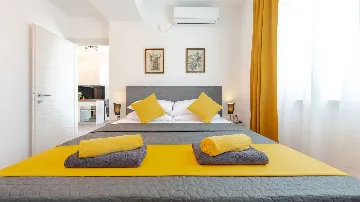 Two-Bedroom Apartment with Sea Views in Dubrovnik