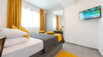 Two-Bedroom Apartment with Sea Views in Dubrovnik