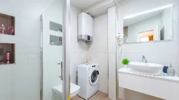 Two-Bedroom Apartment with Sea Views in Dubrovnik