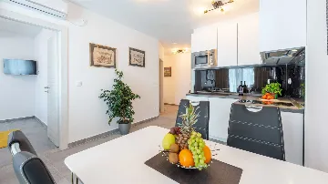 Two-Bedroom Apartment with Sea Views in Dubrovnik