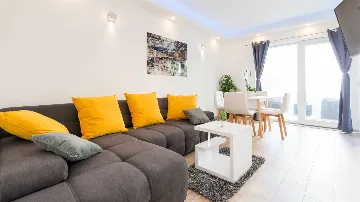 Dubrovnik Lapad 1-Bedroom Apartment for Up to 4