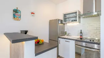 Dubrovnik Lapad 1-Bedroom Apartment for Up to 4