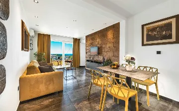 Dubrovnik 1-Bedroom Apartment with Sea View