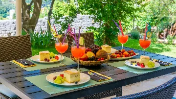 Two-Bedroom Apartment in Dubrovnik with Terrace