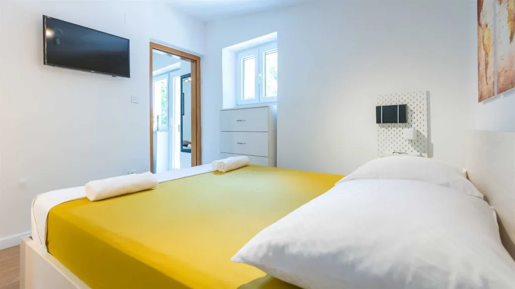 Two-Bedroom Apartment in Dubrovnik with Terrace