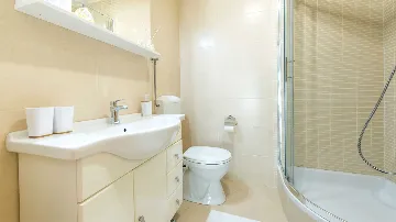 Two-Bedroom Apartment in Dubrovnik with Terrace