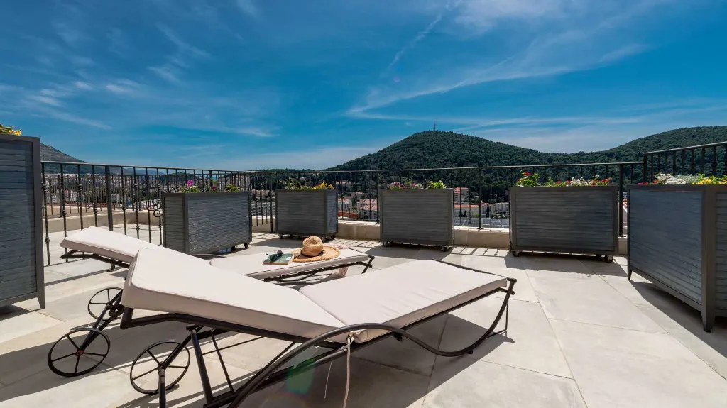 Dubrovnik Lapad Studio Apartment with Terrace