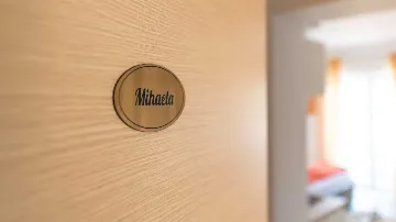 Dubrovnik Studio Apartment with Terrace & Bay Views