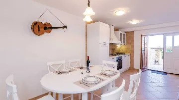 Brsečine 3-Bedroom Villa for Up to 6 Guests